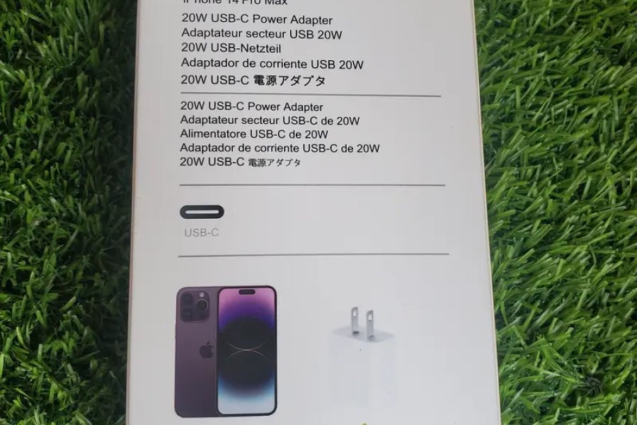 iPhone 14 Pro Max Charger