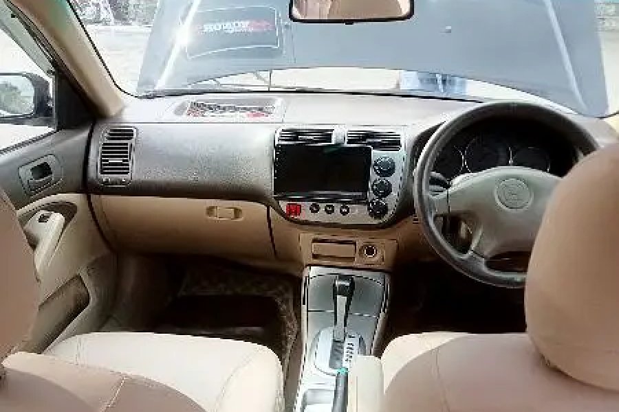 Honda Civic VTI oriel prosmatic UG full option