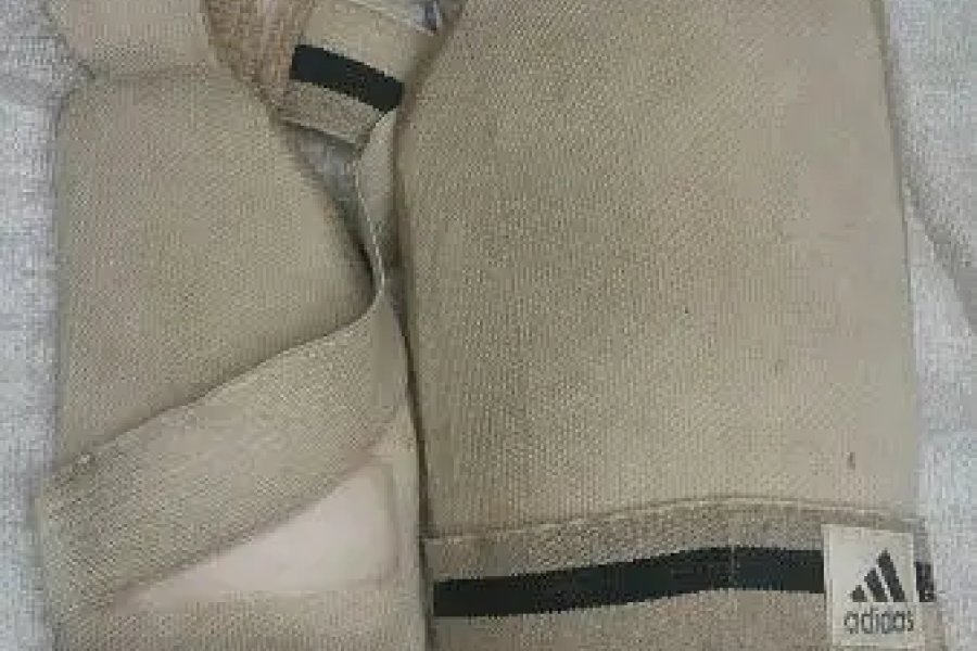Cricket kit