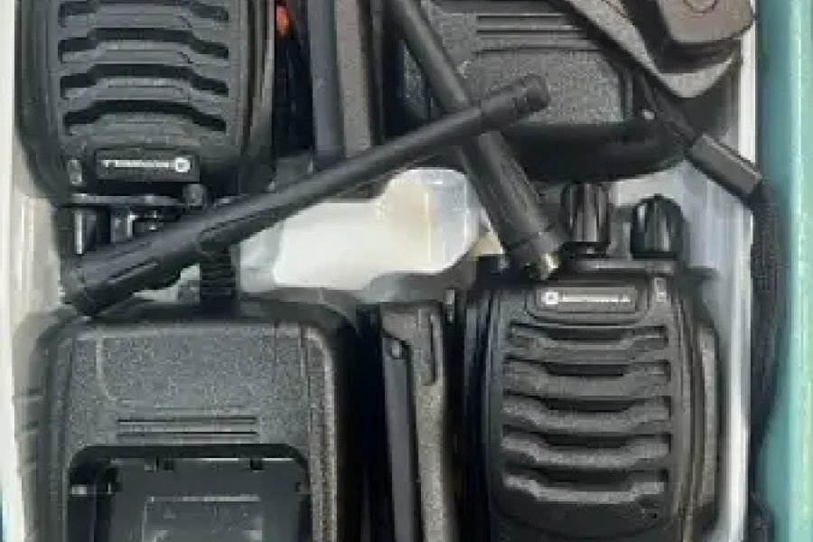 walkie talkie /wireless set /Motorola Walkie Talkie / intercom
