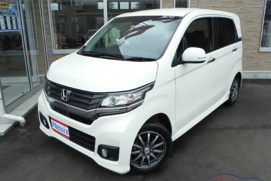 toyota etc dealer of car sale purchas of ol car contact on 03396002020