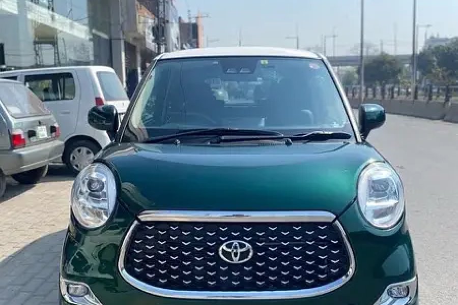 toyota etc dealer of car sale purchas of ol car contact on 03396002020