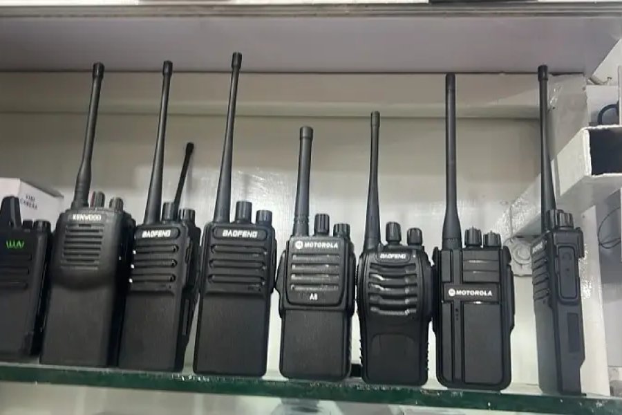 walkie talkie / wireless set / Motorola Walkie Talkie