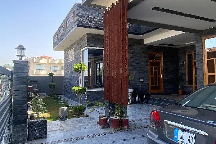 1 Kanal Single Story House For Sale In FAZAIA TARNOL