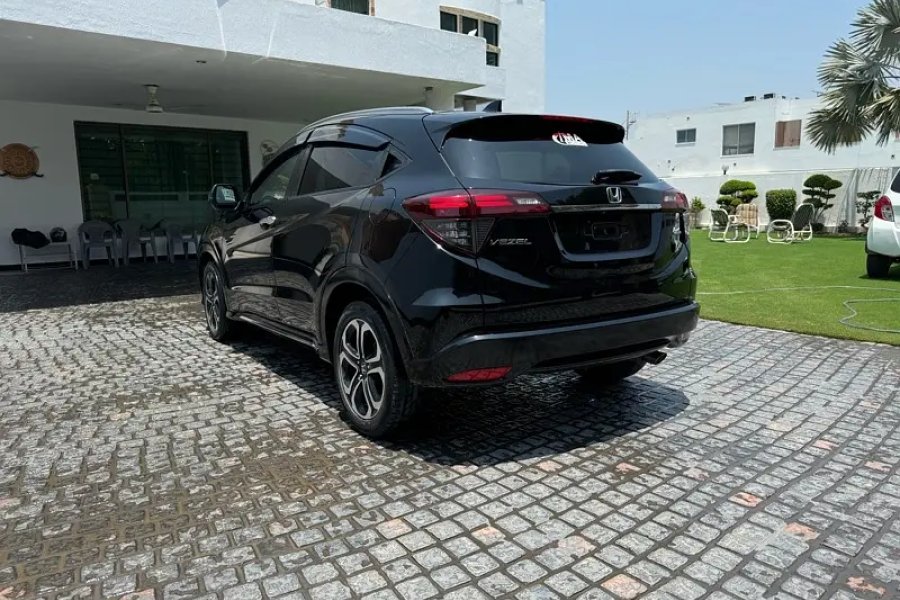 Honda Vezel 2019 28000km bump to bump original