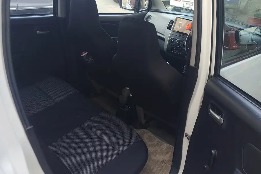 Suzuki Wagon R White 2018 model
