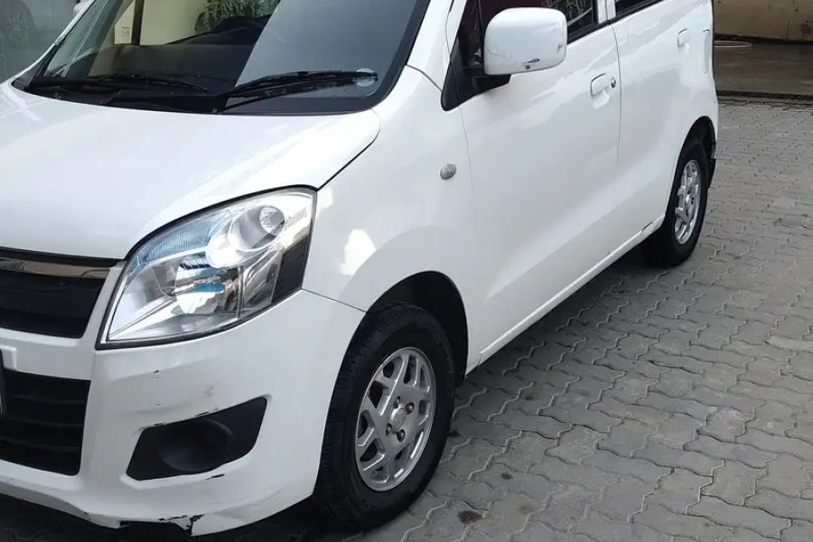 Suzuki Wagon R White 2018 model