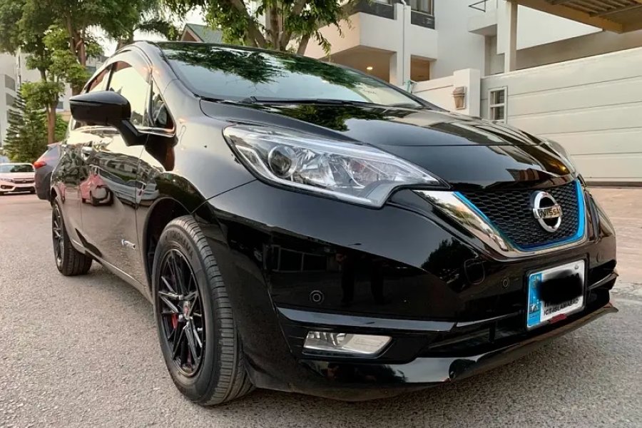 Nissan Note E Power 2018