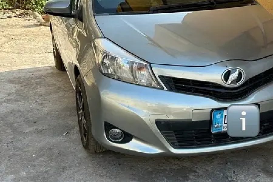 Toyota Vitz 2011