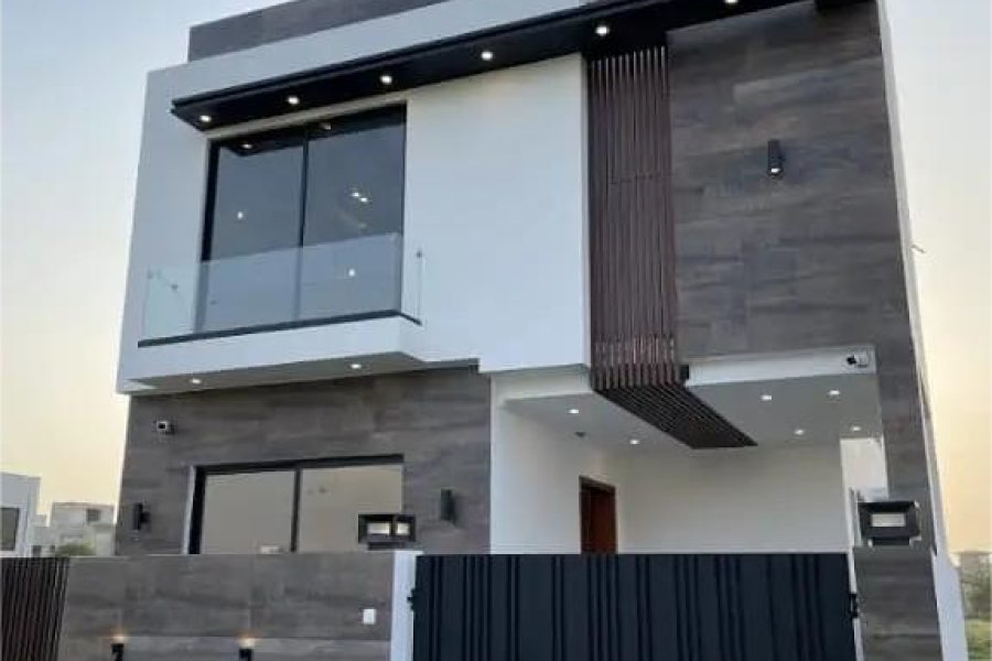 Brand New 3 Beds House Located On Main Road In DHA 9 Town Lahore