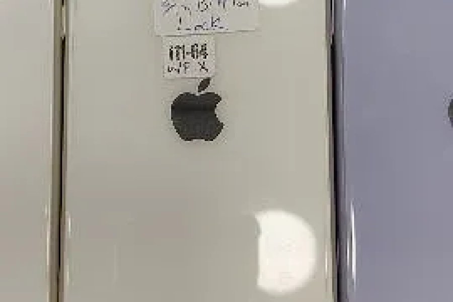 iphone 11 64GB/85+ health JV