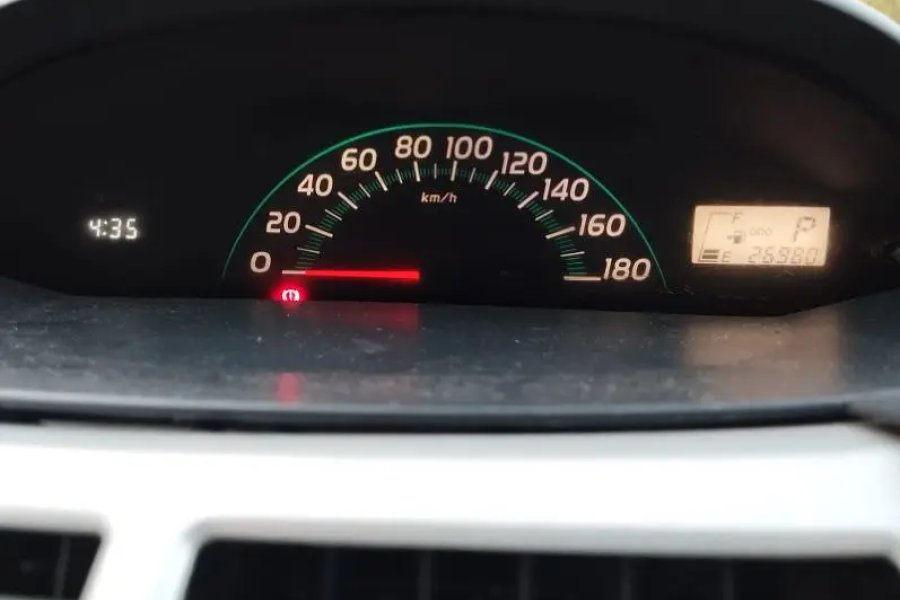 Toyota Vitz 2006
