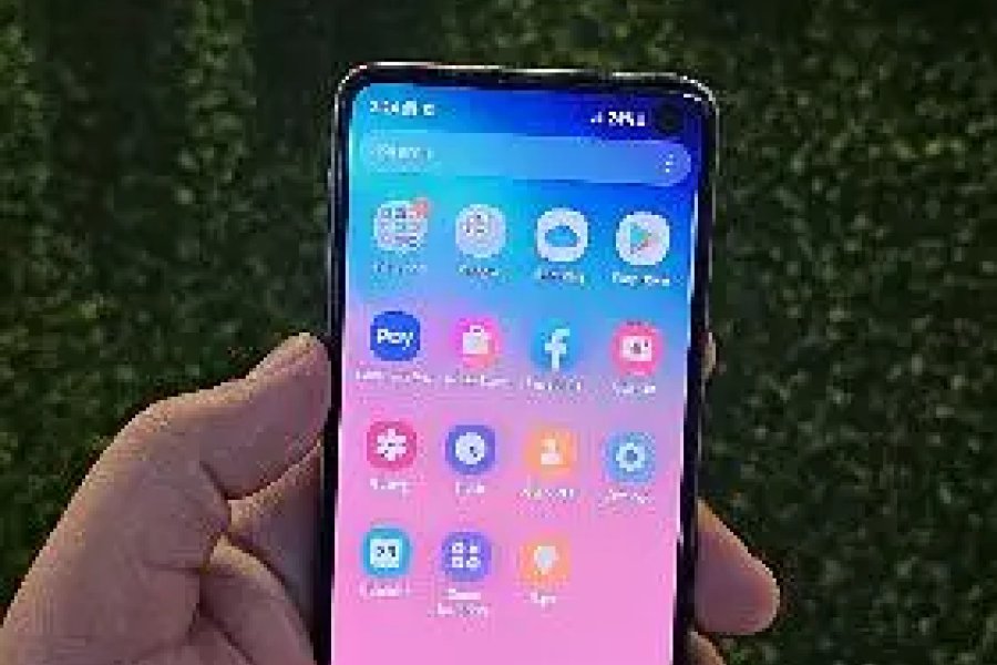 Samsung S10e 128 gb 6 Gb PTA Approved Dual Sim Limited stock
