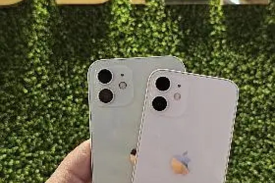 Iphone 12 , 13 water pack Brand new 10/10 Non PTA 2 month sim work