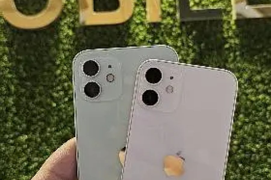 Iphone 12 , 13 water pack Brand new 10/10 Non PTA 2 month sim work
