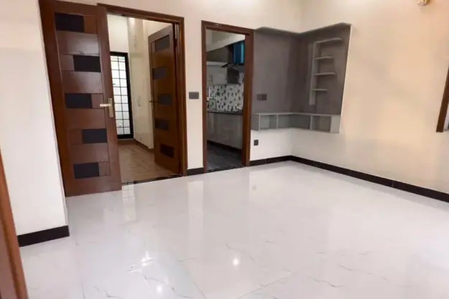 Brand New 3 Marla Full House for Sale in Al Kabir Town Lahore