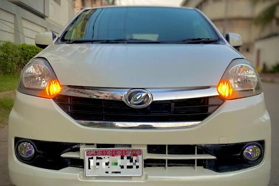 Daihatsu Mira 2014 Reg. 2016 Pearl white Color original condition