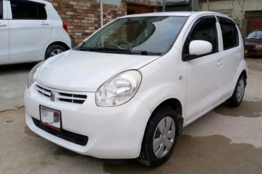 Toyota Passo 2010
