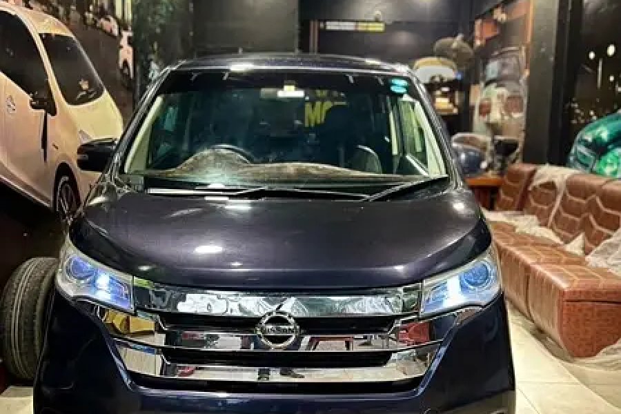 NISSAN DAYZ HIGHWAY STAR 2013