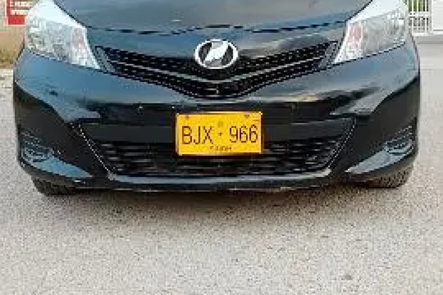Toyota Vitz 2014-0