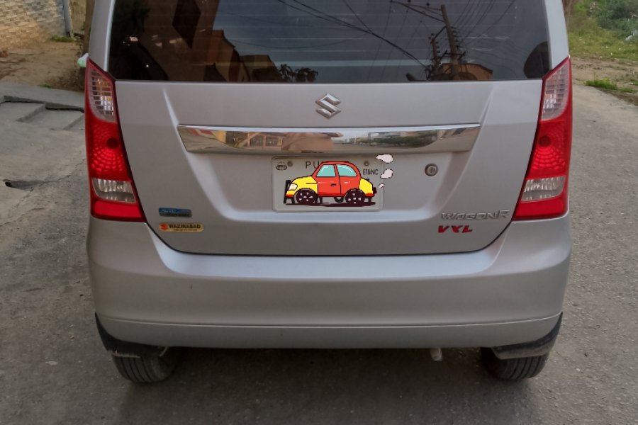 Selling my car wagnor 2021 auto