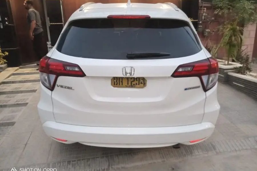 Honda Vezel 2015/2019 bumper to bumper