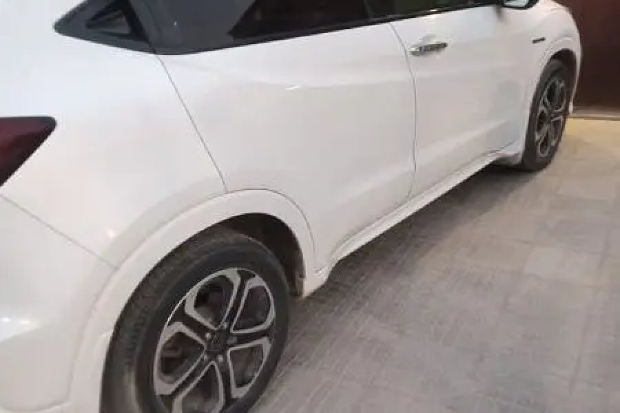 Honda Vezel 2015/2019 bumper to bumper