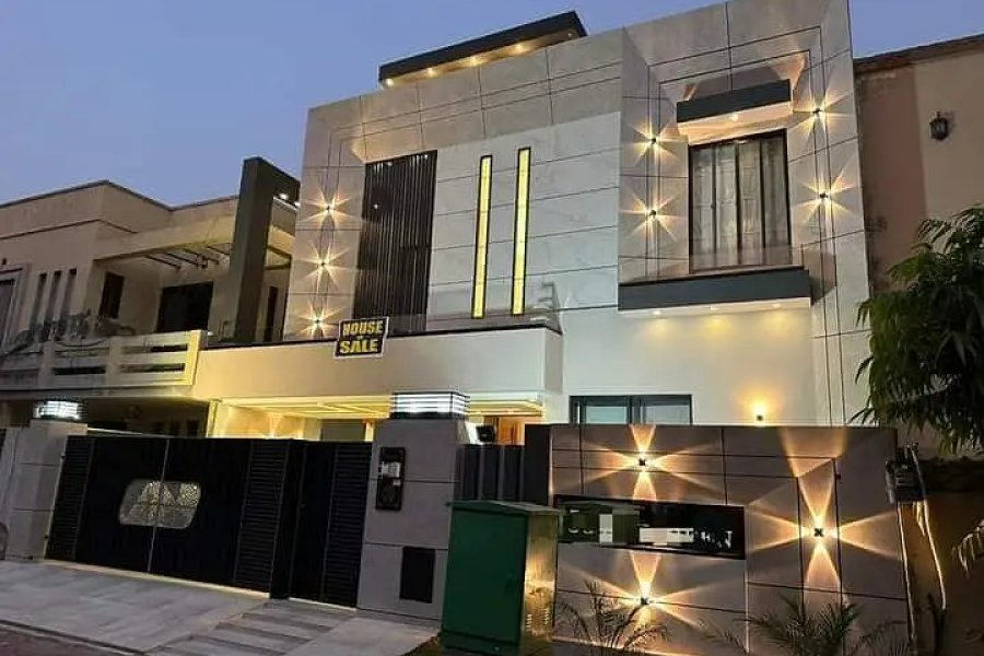 Brand New 10 Marla House For Sale InAwais Qarni Block Bahria Town Lahore