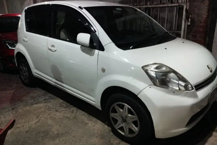 Toyota Passo 2006 Model 2011 Import 2011 Registered