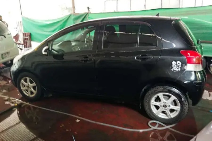Toyota Vitz 2008 Model 2013 Registeration
