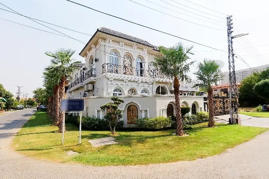 Ready To sale A Corner House 1 Kanal In DHA Phase 4 - Block DD Lahore