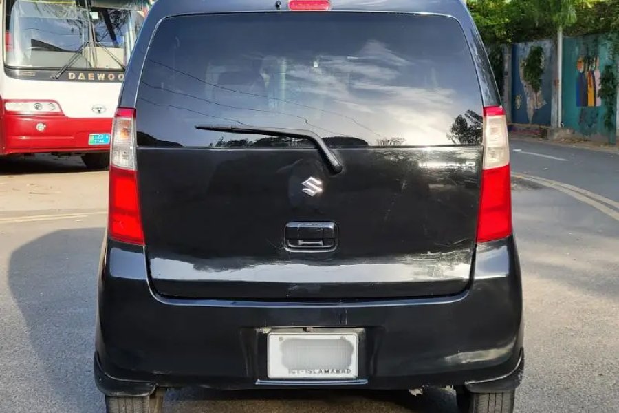 Suzuki Wagon R 2013