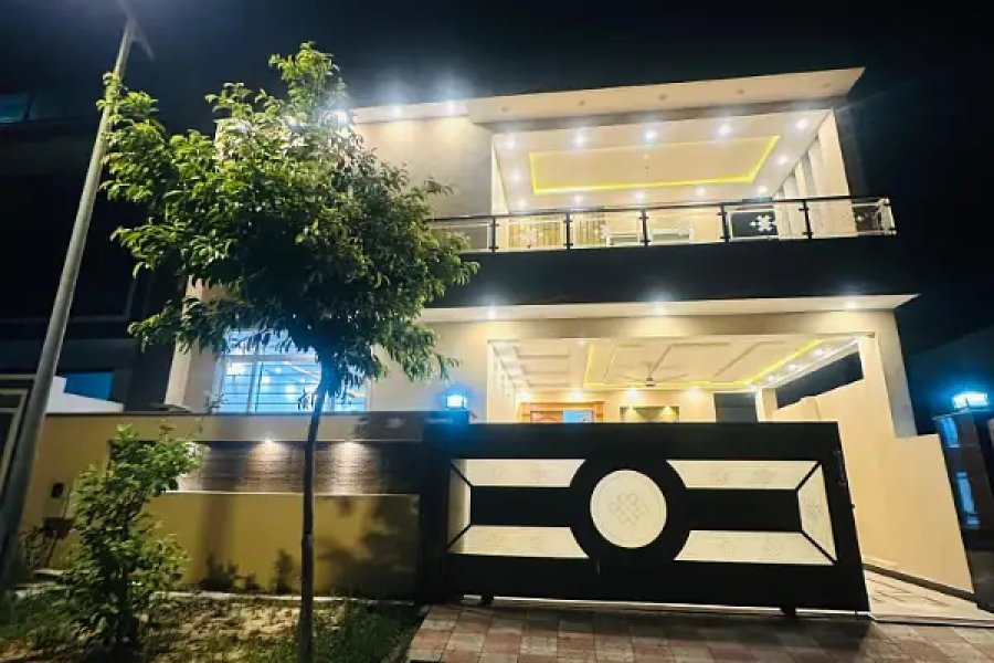 New 10 Marla Ultra Modern House in Top City Islamabad