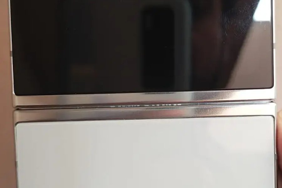 Samsung Galaxy Z Flip5, Official PTA Approved, Complete Box & warranty