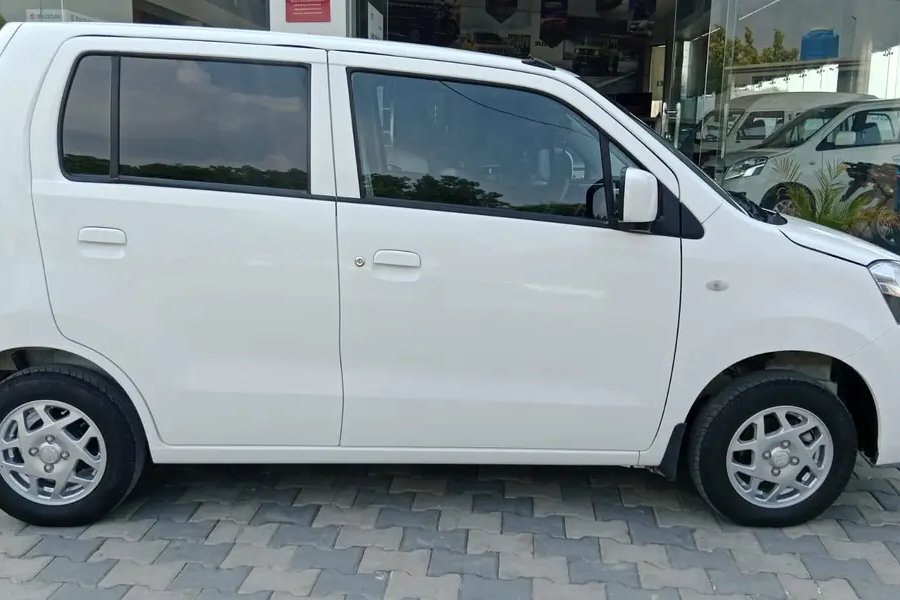 Suzuki Wagon R 2023