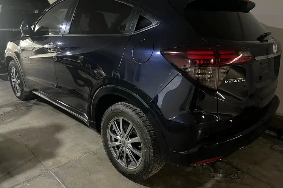 Honda Vezel 2019 Fresh Import 2024