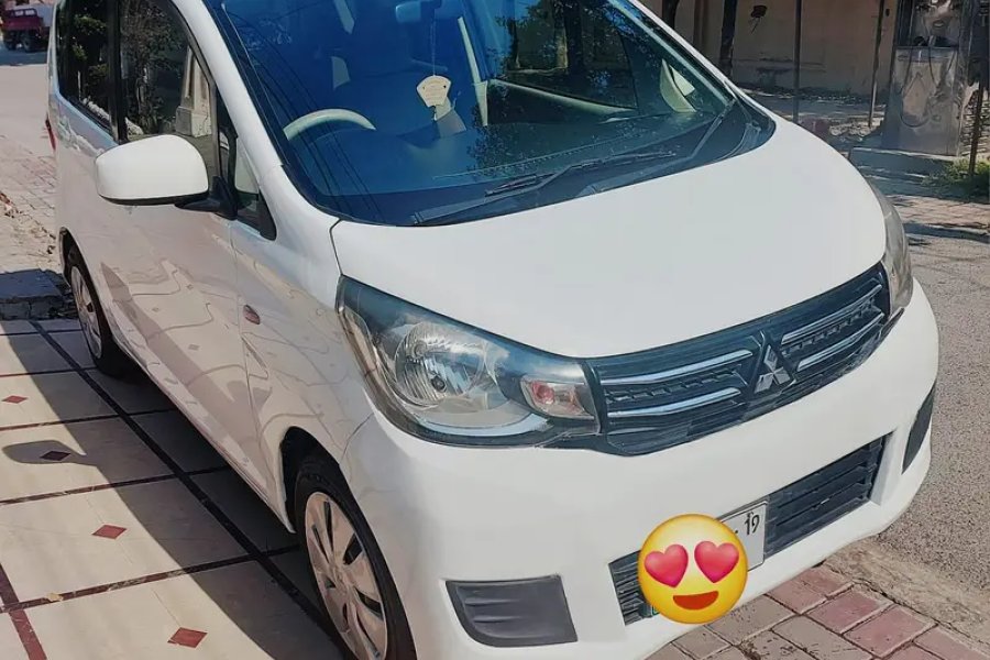 Mitsubishi Ek Wagon 2017