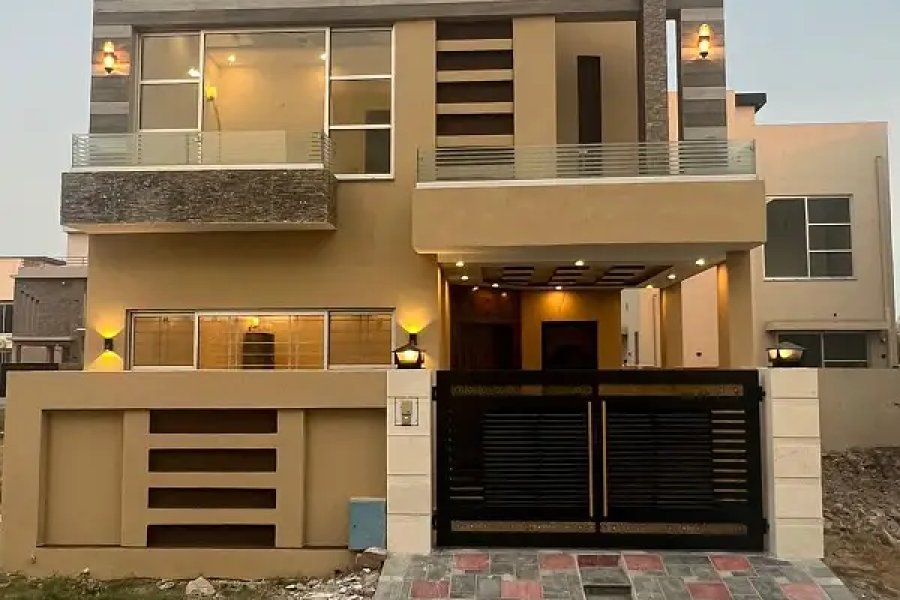 Brand New 4 Beds 8 Marla Luxury House for Sale in Block D DHA 9 Town Lahore