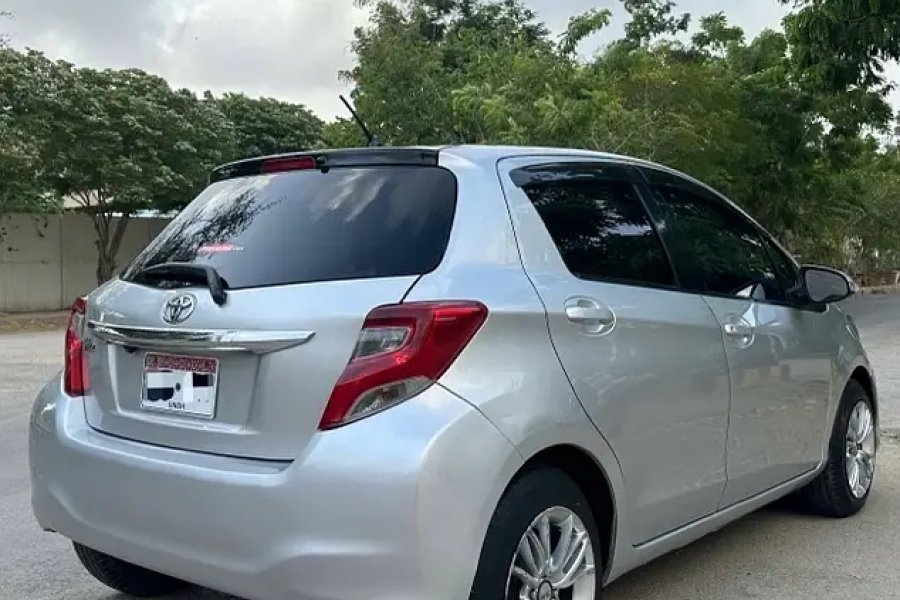 Toyota Vitz 2016