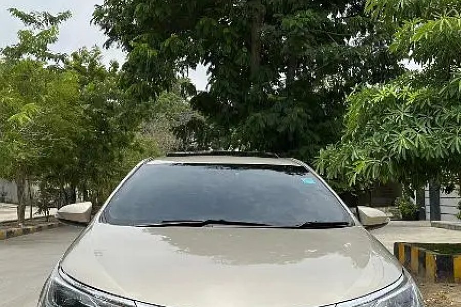 Toyota Corolla Altis Grande 2018