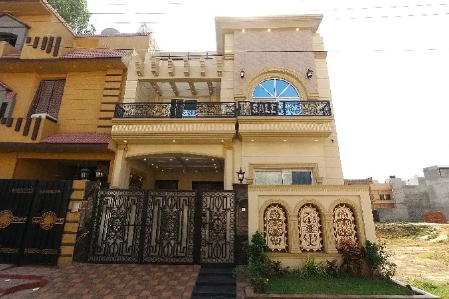 A 5 Marla House Located In Al Hafeez Garden - Phase 5 Is Available For Sale