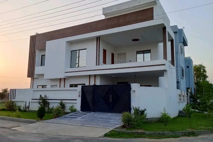 A Corner House Of 10 Marla In Millat Tractors Employees Housing Society