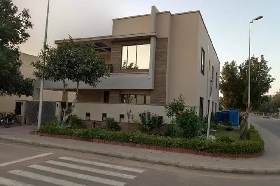 Precinct 1 330sqy Luxury 5 Beds brand new CORNER VILLA available for sale 03135549217