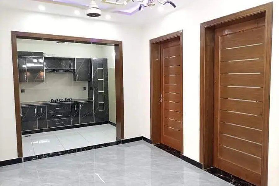 5 marla beautiful house available for sale in johar town