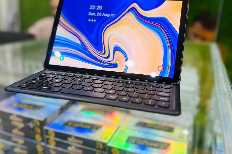 Samsung Tab S4