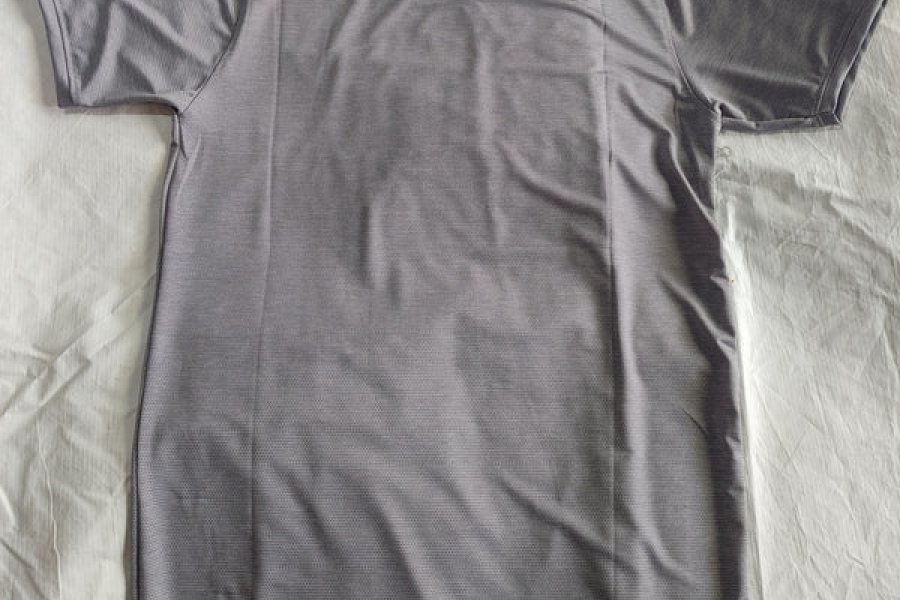 Men Givenchy logo T Shirt by Kragnify