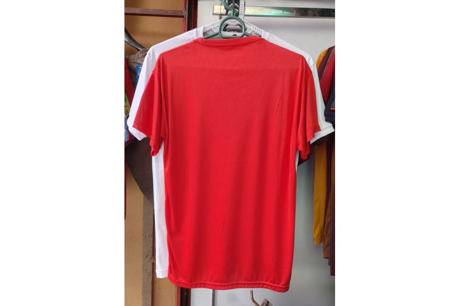 Men Nike Logo Red  T Shirt by Kragnify