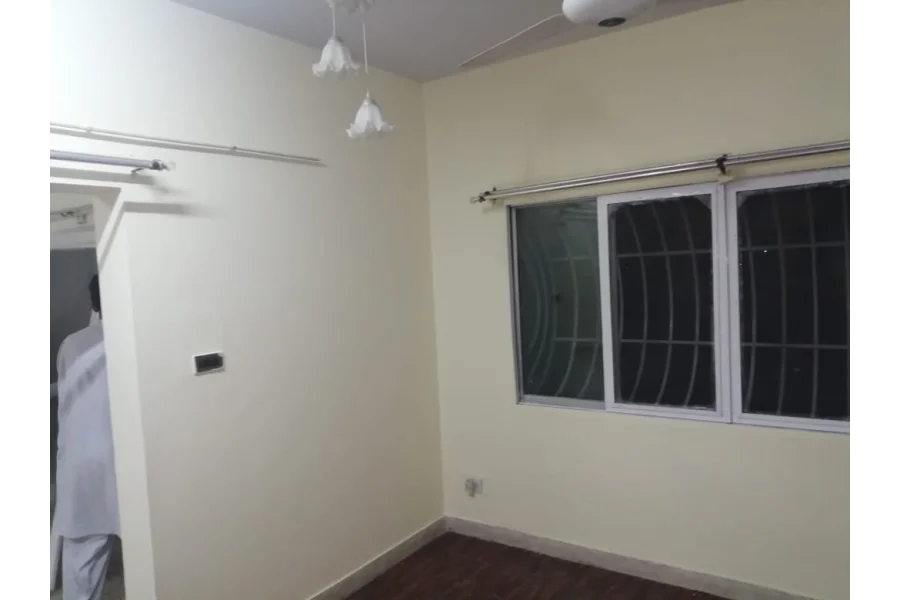 Clifton Garden 2 - Corner Apartment Three Side Open