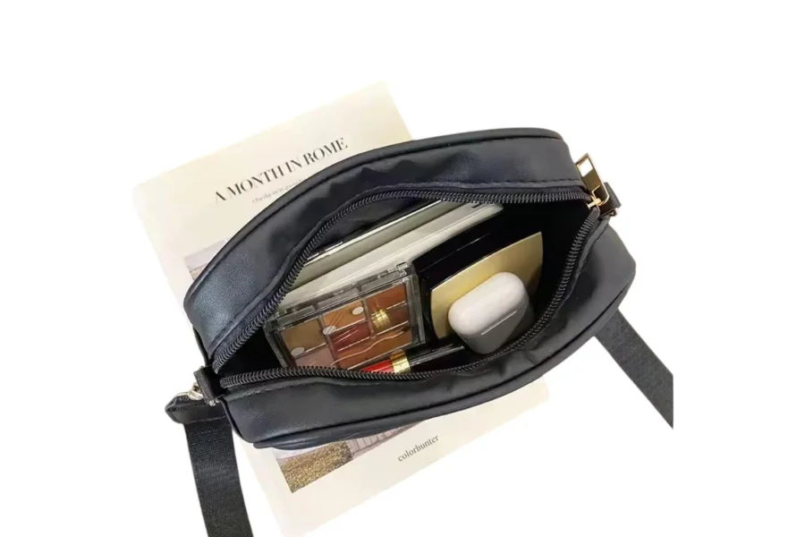Girl&#39;s Crossbody Bag