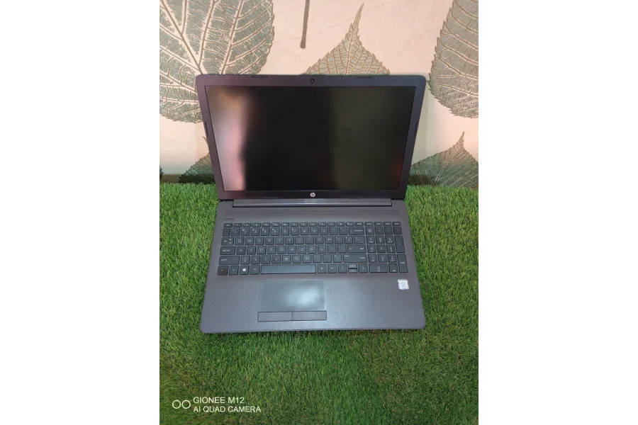 HP Notebook 250 G7 i7 8th Gen-0